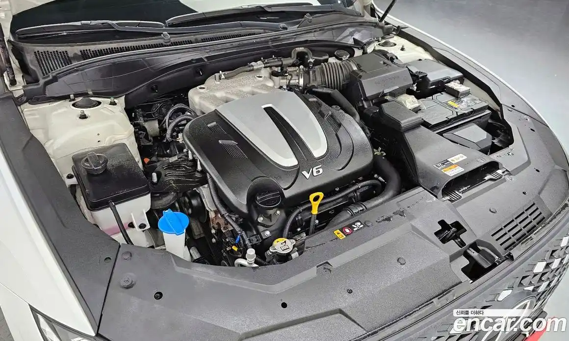 Hyundai Grandeur 2022 3.0 Автомат в Москве № 108330, фото 10