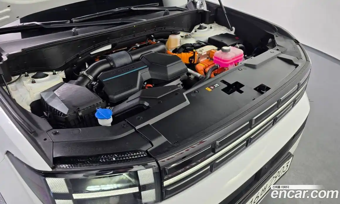 Hyundai Santa Fe 2024 1.6 Автомат в Москве № 108744, фото 11