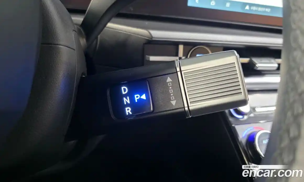 Hyundai Santa Fe 2024 1.6 Автомат в Москве № 108744, фото 3