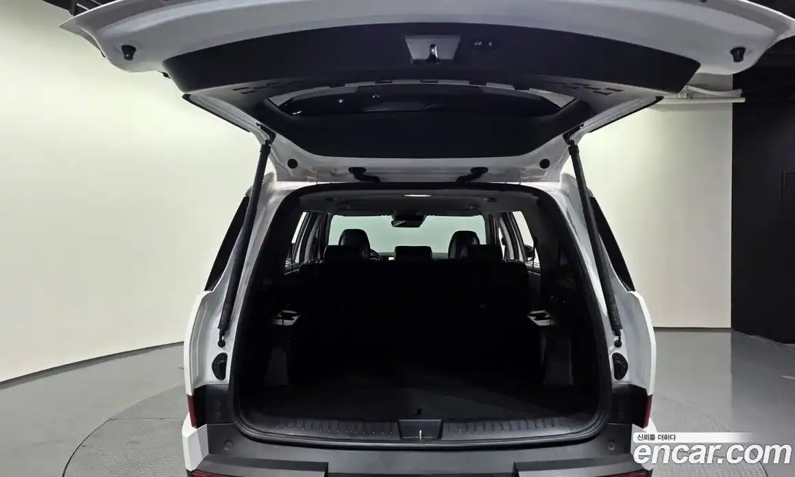 Hyundai Santa Fe 2024 1.6 Автомат в Москве № 108744, фото 9