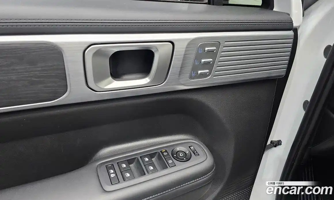 Hyundai Santa Fe 2024 1.6 Автомат в Москве № 109409, фото 15