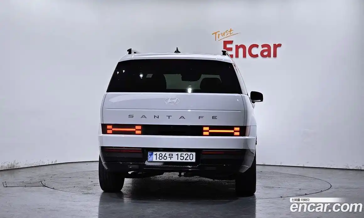 Hyundai Santa Fe 2024 1.6 Автомат в Москве № 109409, фото 3