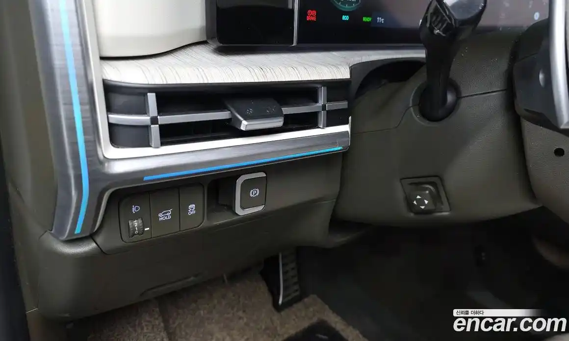 Hyundai Santa Fe 2024 1.6 Автомат в Москве № 112015, фото 12