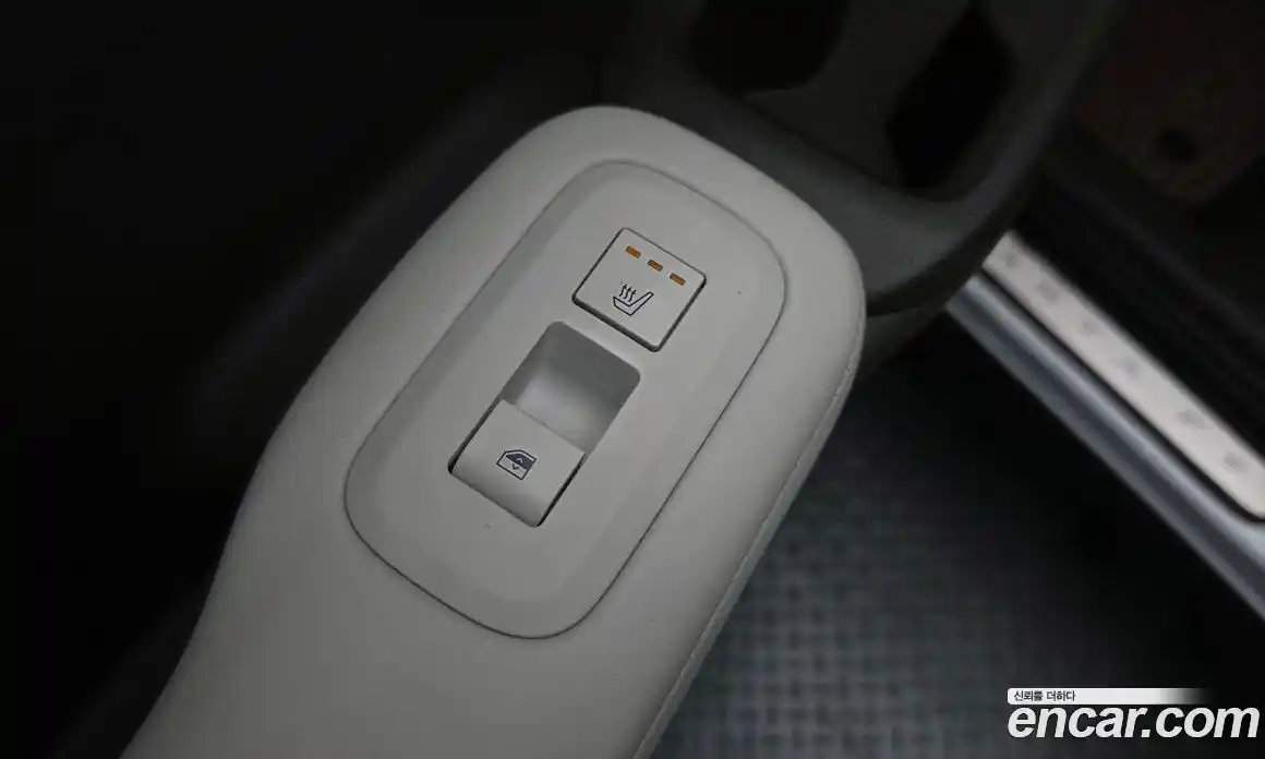 Hyundai Santa Fe 2024 1.6 Автомат в Москве № 112015, фото 14