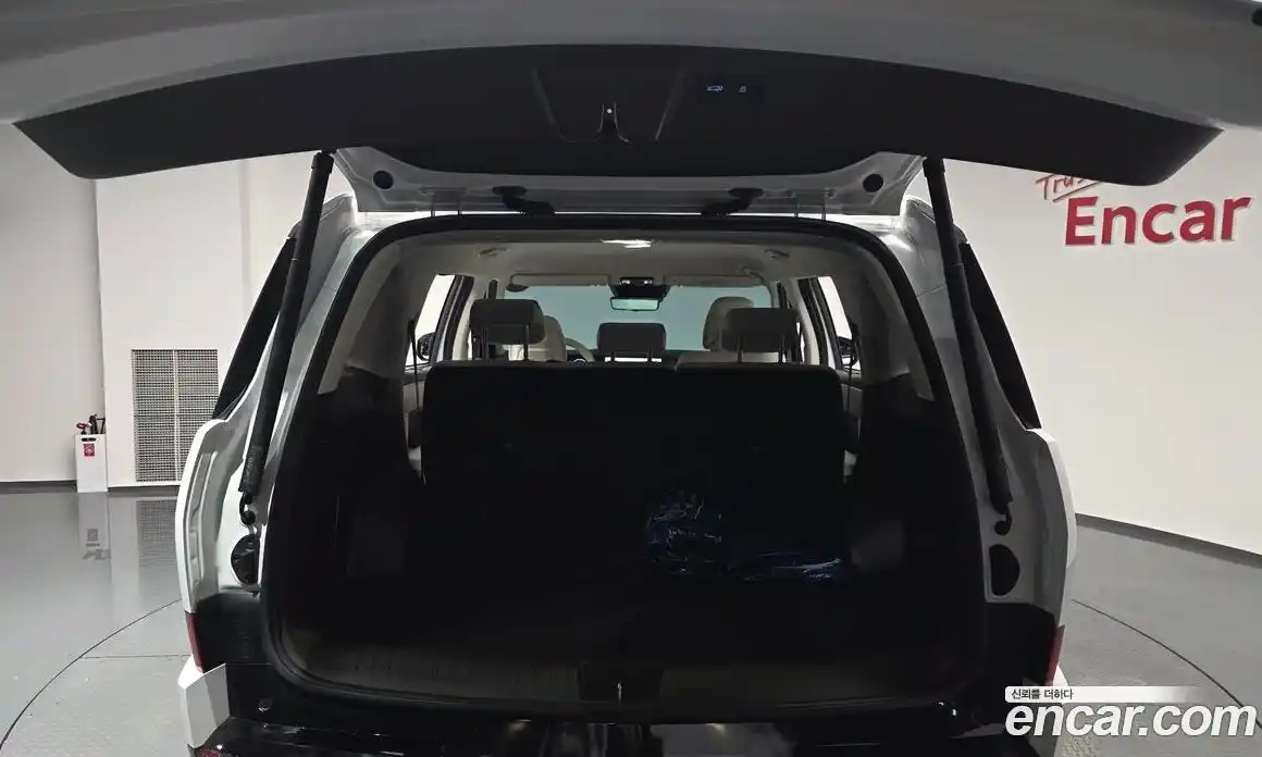 Hyundai Santa Fe 2024 1.6 Автомат в Москве № 112015, фото 15