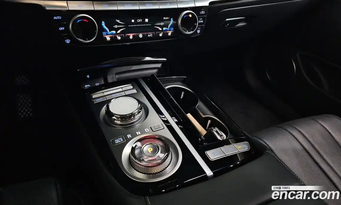 Genesis G80 2024 2.5 Автомат в Москве № 115324, фото 18