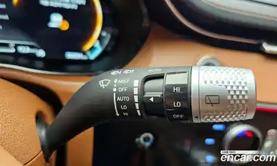 Genesis GV70 2022 2.5 Автомат в Москве № 117852, миниатюра 2