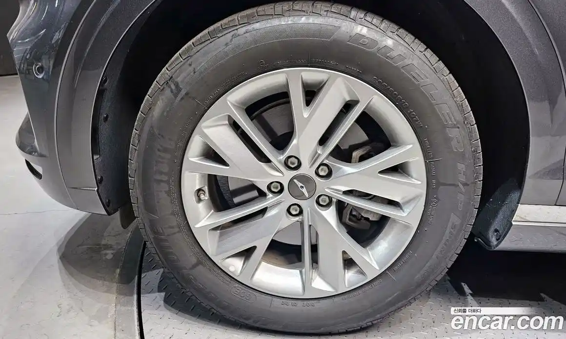 Genesis GV70 2022 2.5 Автомат в Москве № 117852, фото 5