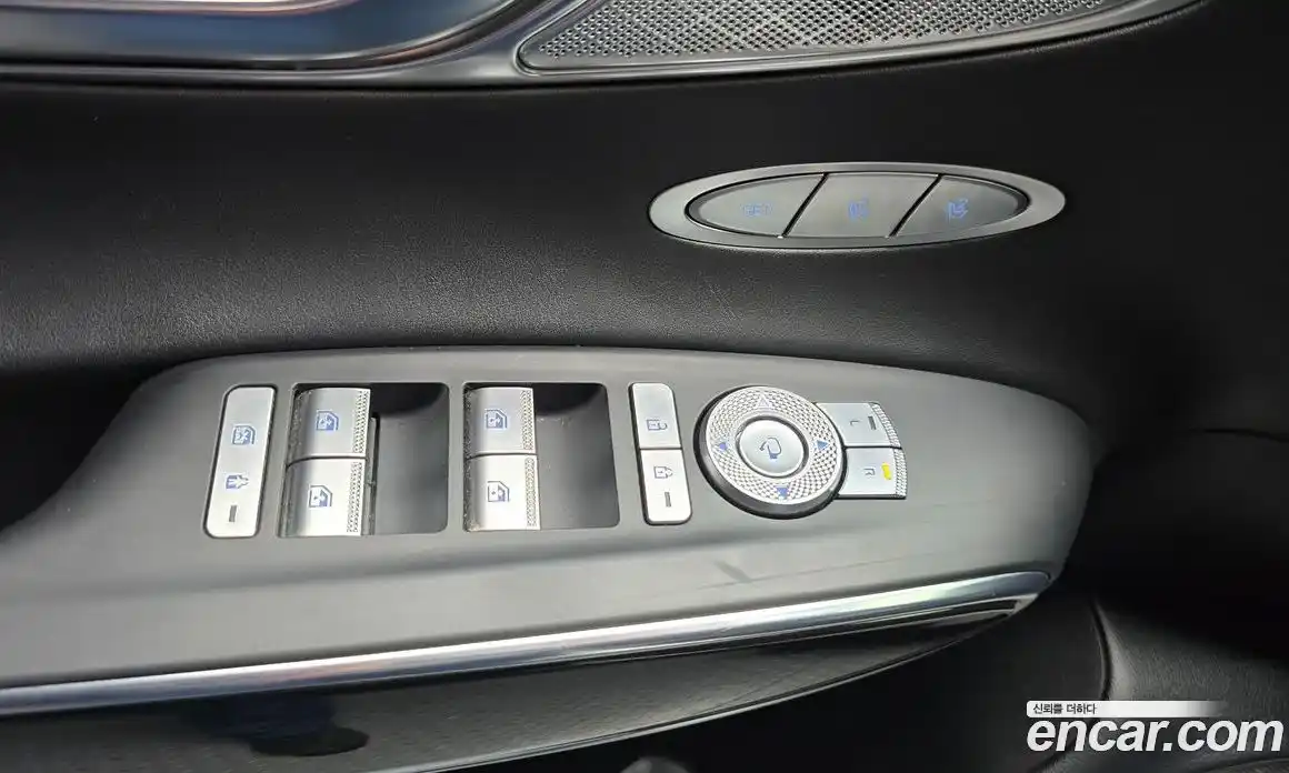 Genesis GV70 2023 2.5 Автомат в Москве № 118062, фото 18