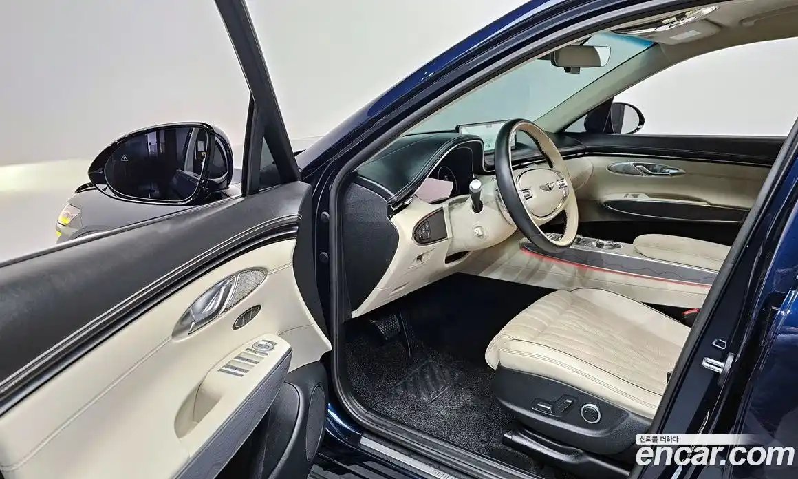 Genesis GV70 2022 2.5 Автомат в Москве № 118672, фото 17