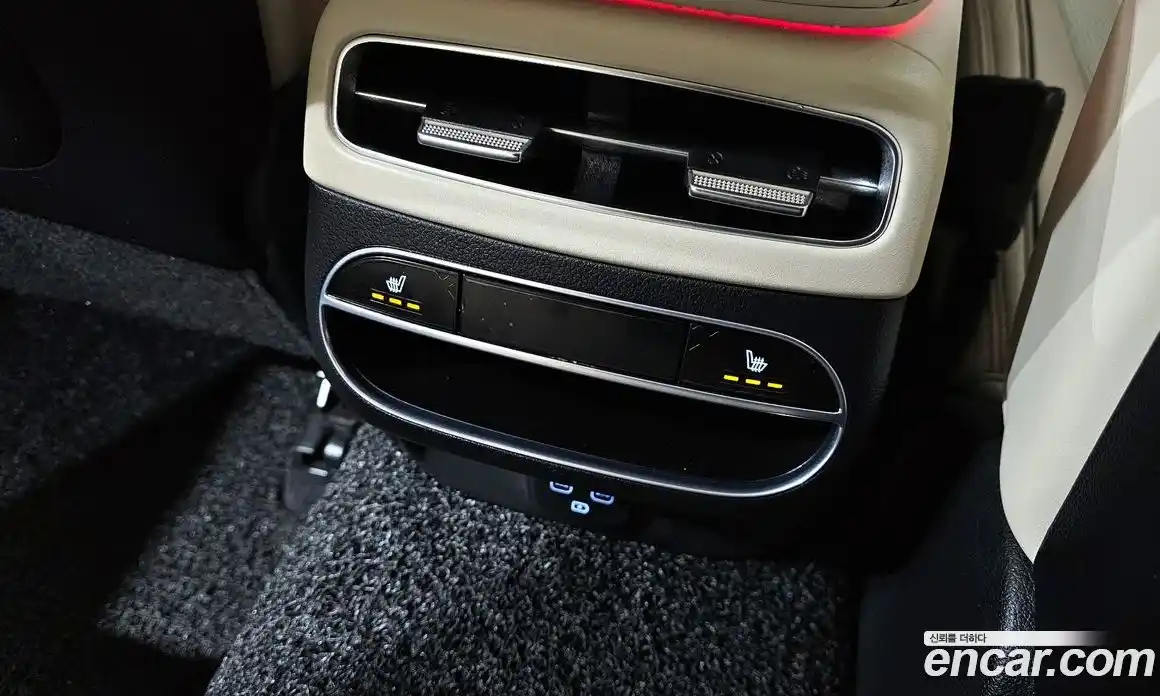 Genesis GV70 2022 2.5 Автомат в Москве № 118672, фото 4