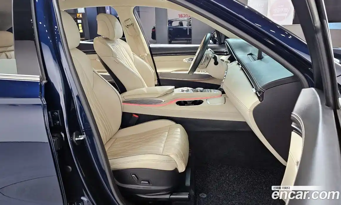 Genesis GV70 2022 2.5 Автомат в Москве № 118672, фото 8