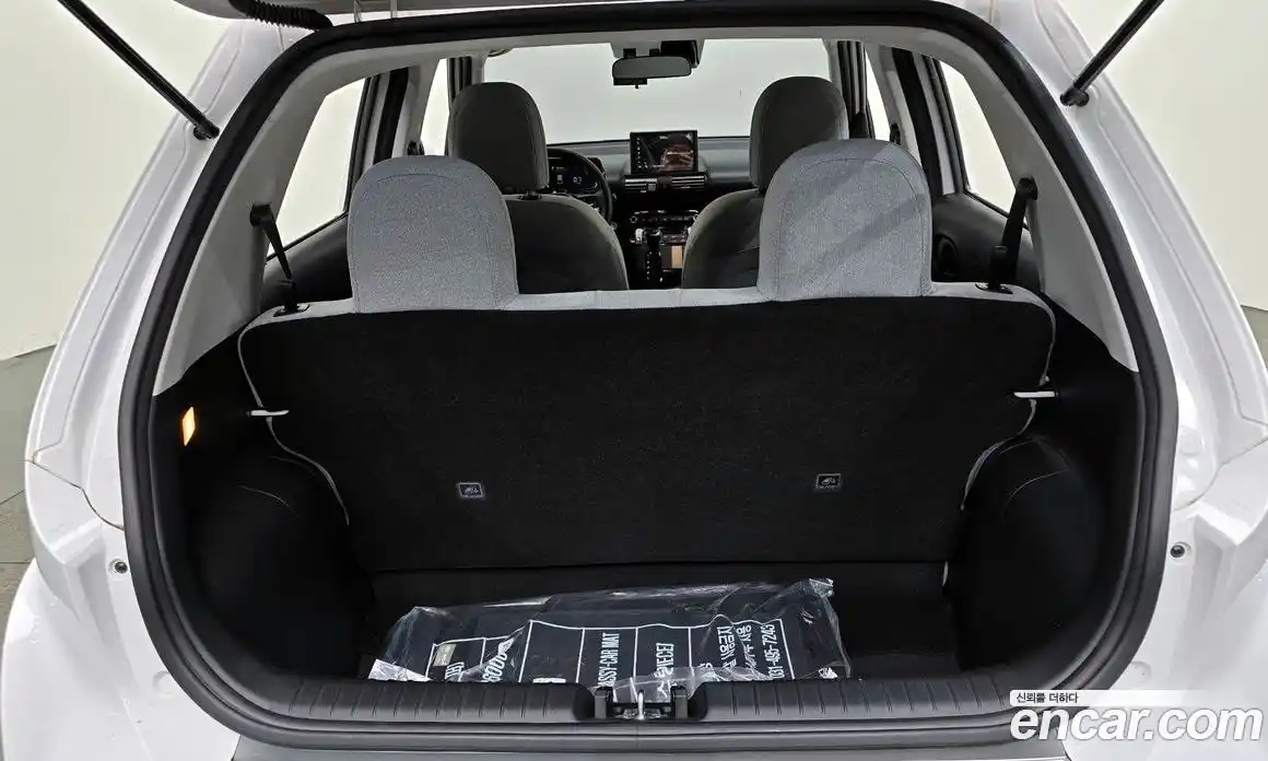 Hyundai Casper 2023 1.0 Автомат в Москве № 119844, фото 12