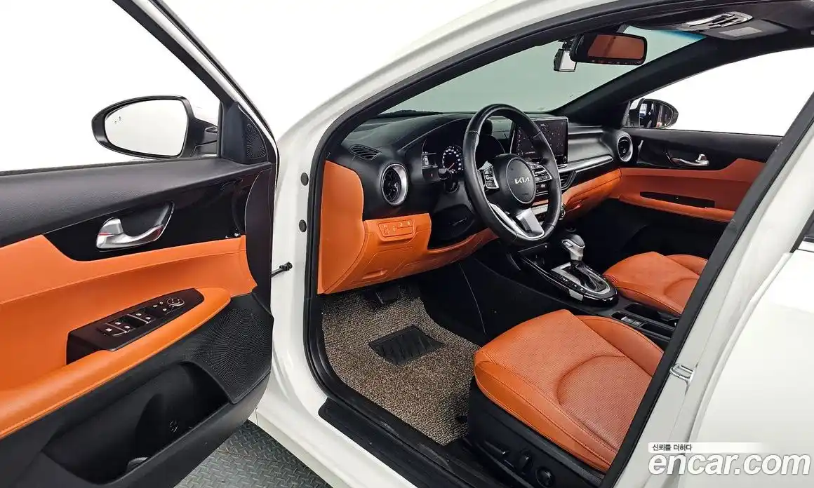 Kia K3 2022 1.6 Автомат в Москве № 120083, фото 19