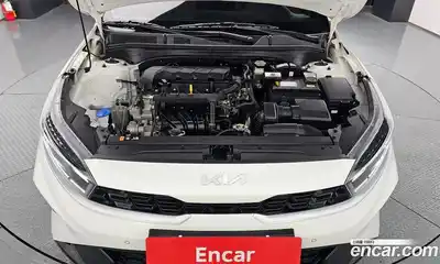 Kia K3 2022 1.6 Автомат в Москве № 120083, миниатюра 5