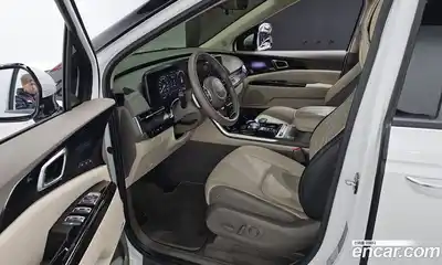 Kia Canival 2023 3.5 Автомат в Москве № 122204, миниатюра 11