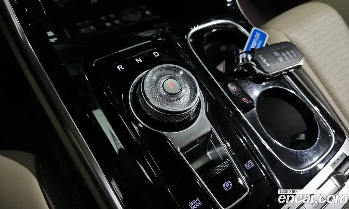 Kia Canival 2023 3.5 Автомат в Москве № 122204, фото 9