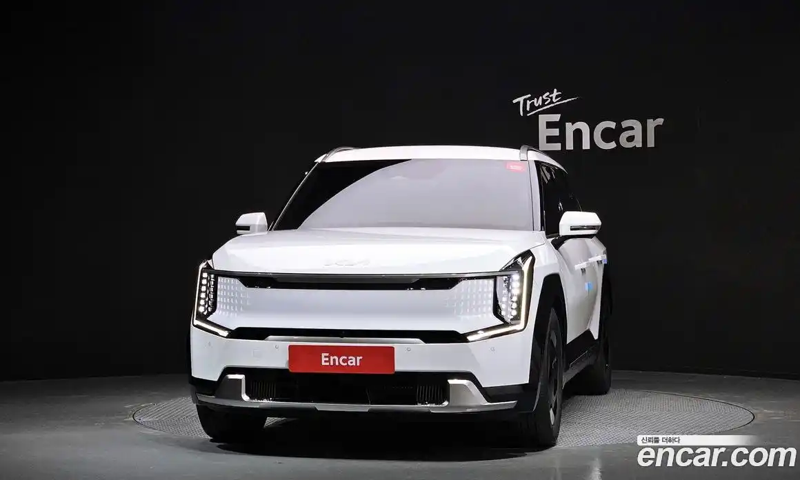 Kia EV9 2024 0.2 Автомат в Москве № 123809, фото 8