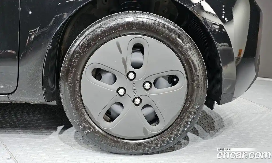 Kia Ray 2024 1.0 Автомат в Москве № 124282, фото 19