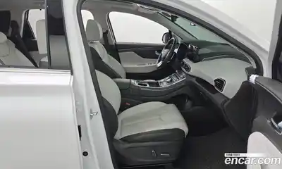 Hyundai Santa Fe 2021 2.2 Автомат в Москве № 126116, миниатюра 2