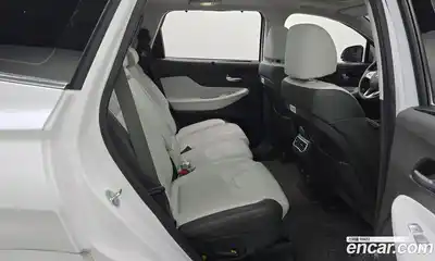 Hyundai Santa Fe 2021 2.2 Автомат в Москве № 126116, миниатюра 4