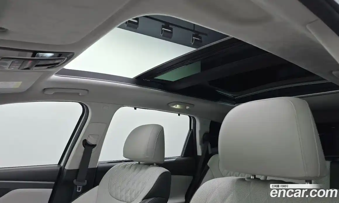 Hyundai Santa Fe 2021 2.2 Автомат в Москве № 126116, фото 9