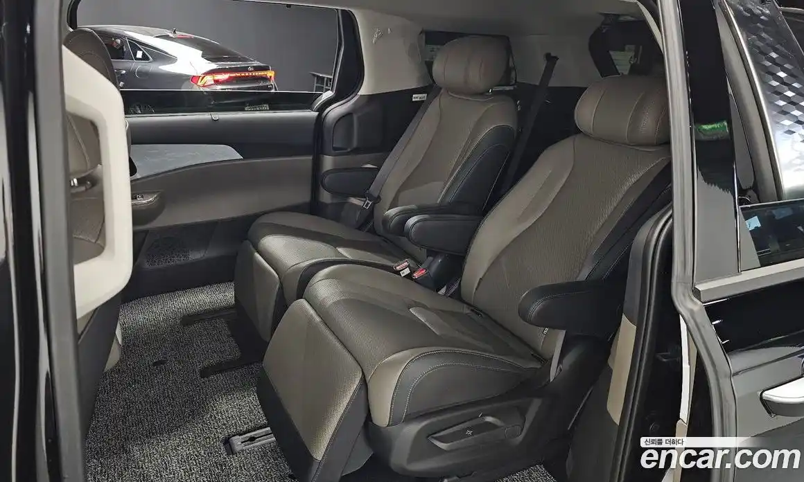 Kia Canival 2025 2.2 Автомат в Москве № 127724, фото 17