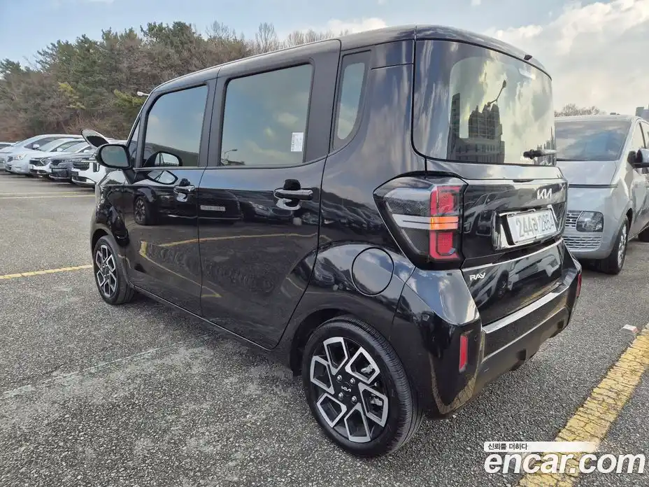 Kia Ray 2025 1.0 Автомат в Москве № 127992, фото 12