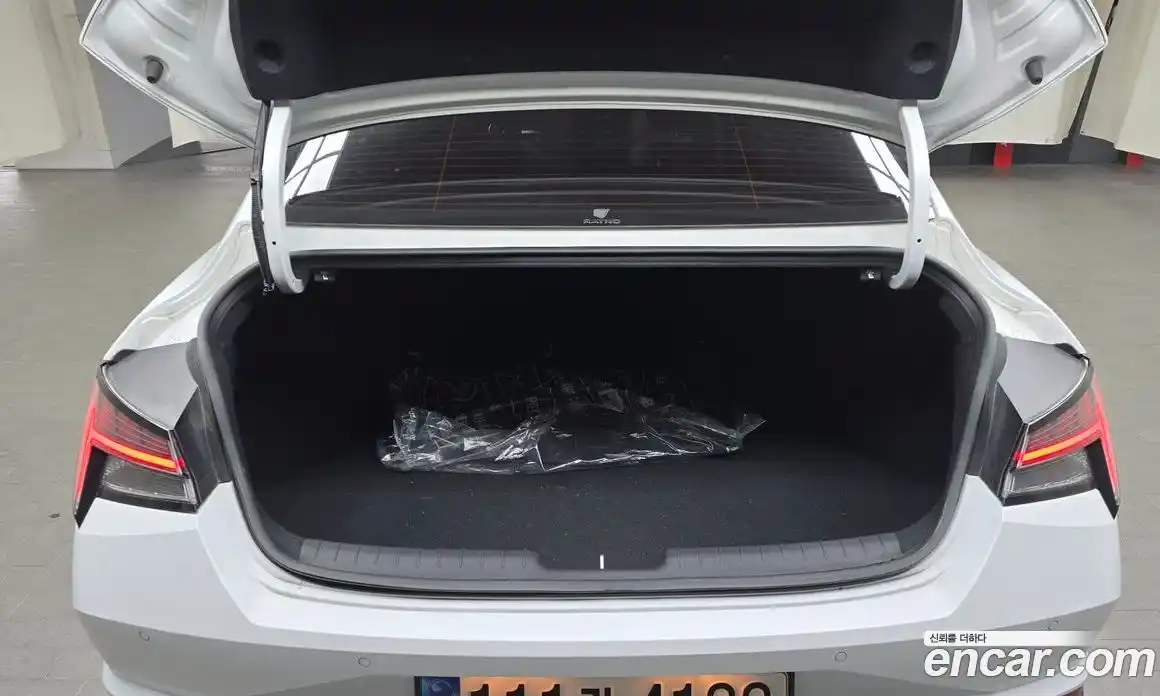 Hyundai Avante 2022 1.6 Автомат в Москве № 130495, фото 12