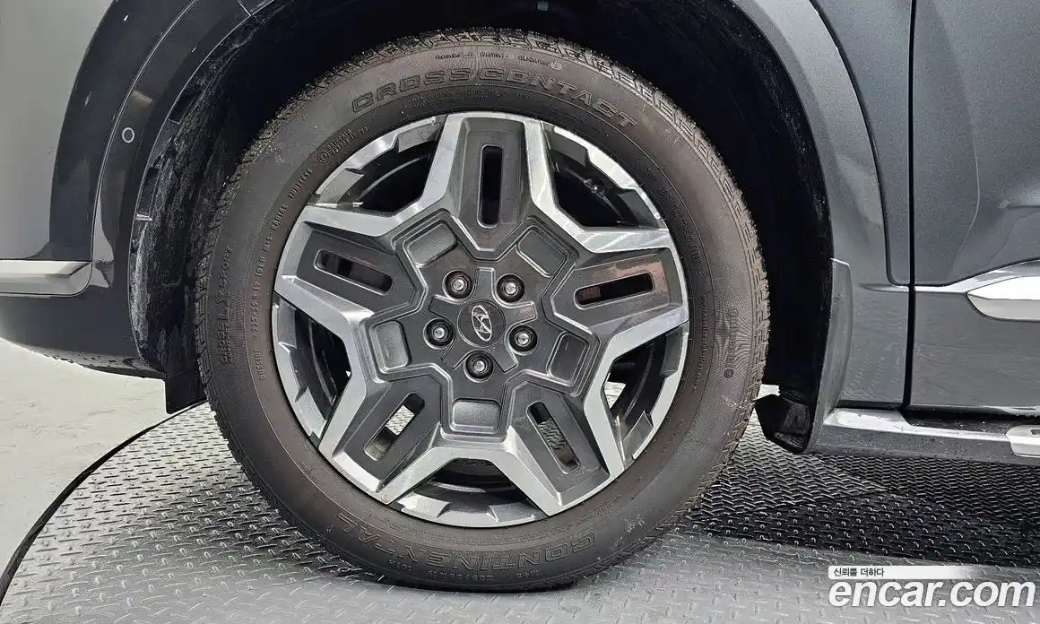 Hyundai Santa Fe 2023 1.6 Автомат в Москве № 130805, фото 1