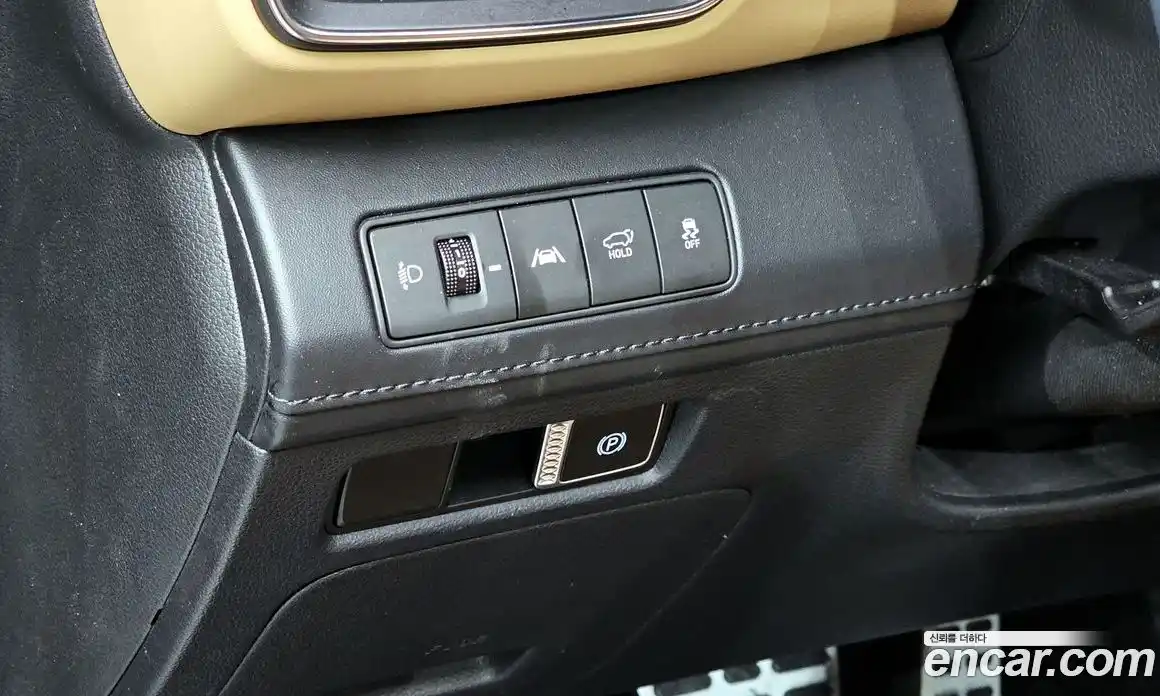 Hyundai Santa Fe 2023 1.6 Автомат в Москве № 130805, фото 14