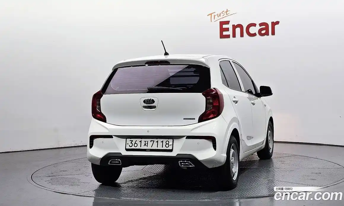 Kia Morning 2021 1.0 Автомат в Москве № 131381, фото 15