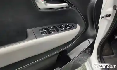 Kia Ray 2023 1.0 Автомат в Москве № 132430, миниатюра 12