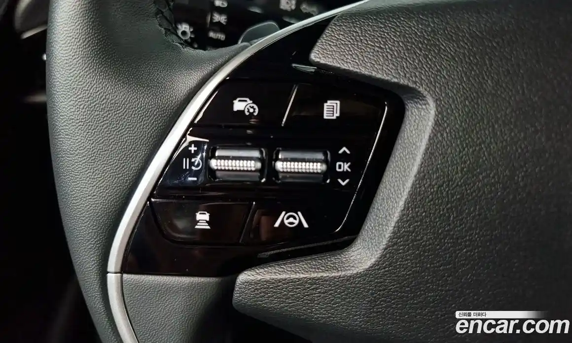 Kia Niro 2023 1.6 Автомат в Москве № 132762, фото 14