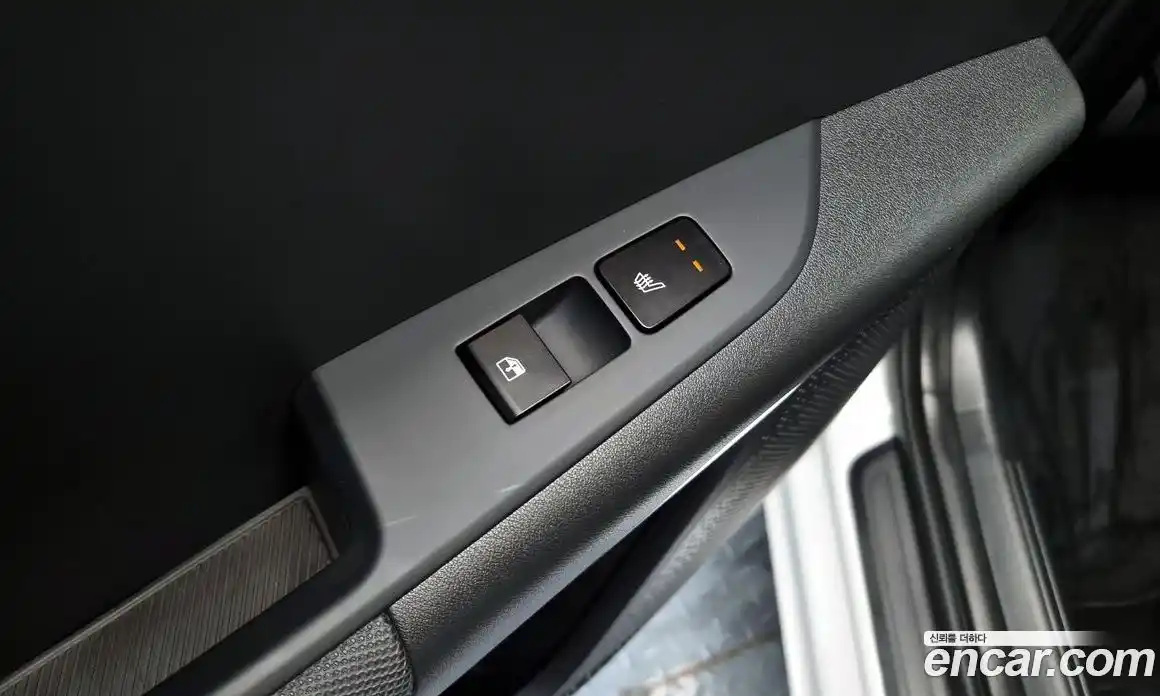 Kia Niro 2023 1.6 Автомат в Москве № 132762, фото 17