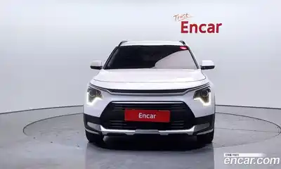 Kia Niro 2023 1.6 Автомат в Москве № 132762, миниатюра 8