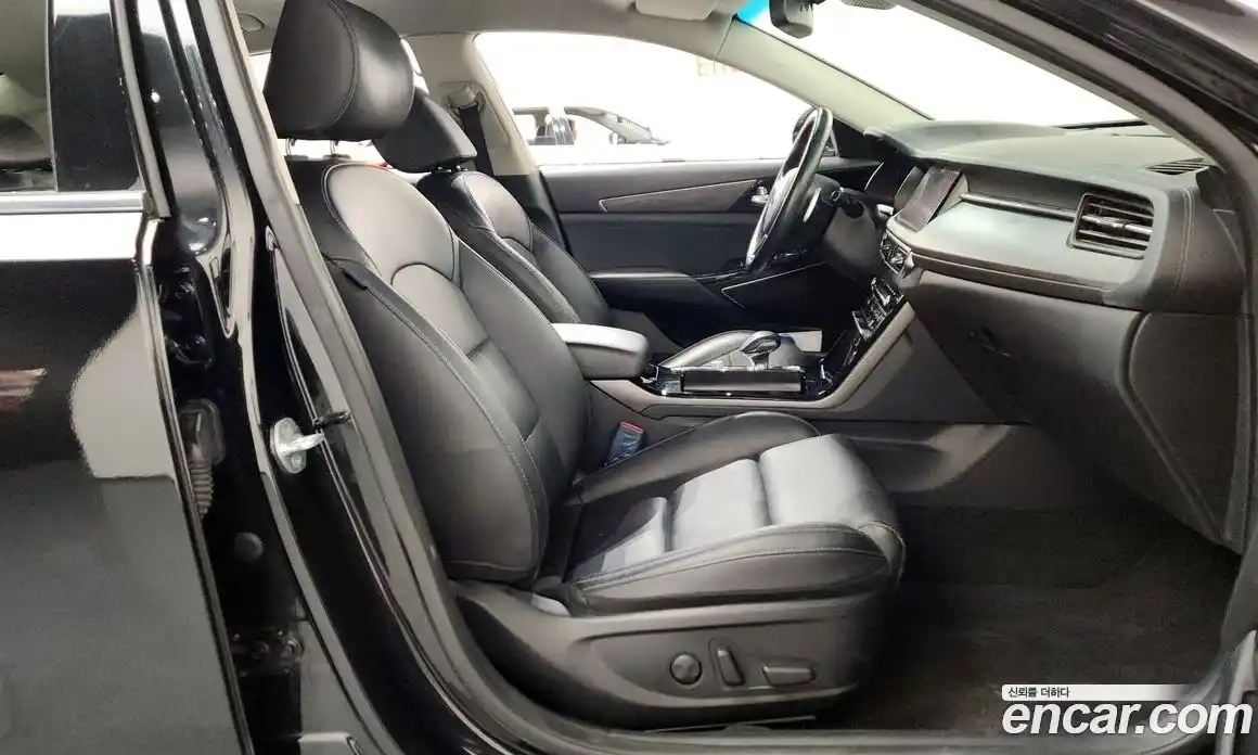 Kia K7 2021 2.5 Автомат в Москве № 133513, фото 13