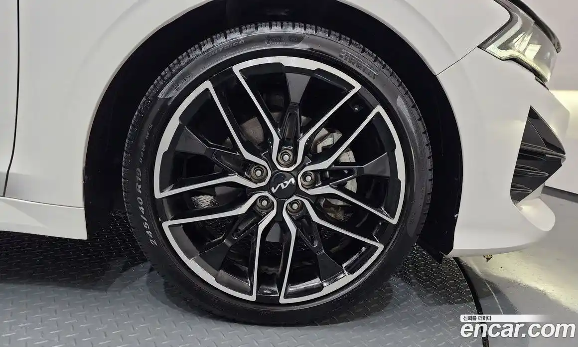 Kia K5 2022 1.6 Автомат в Москве № 133635, фото 10