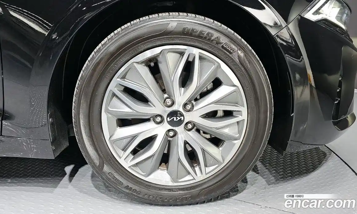 Kia K5 2023 2.0 Автомат в Москве № 133697, фото 20