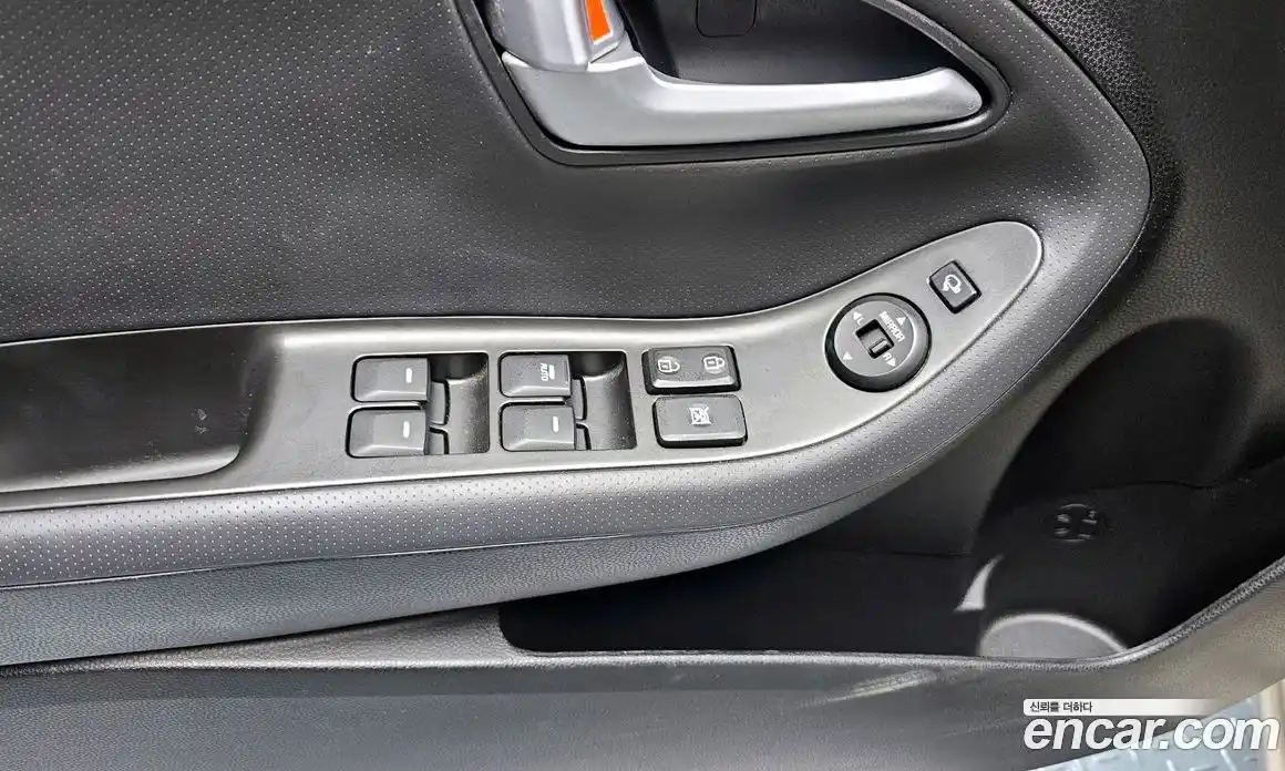 Kia Morning 2016 1.0 Автомат в Москве № 134084, фото 20