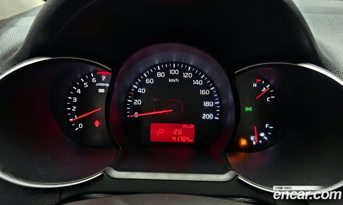 Kia Morning 2016 1.0 Автомат в Москве № 134084, фото 9