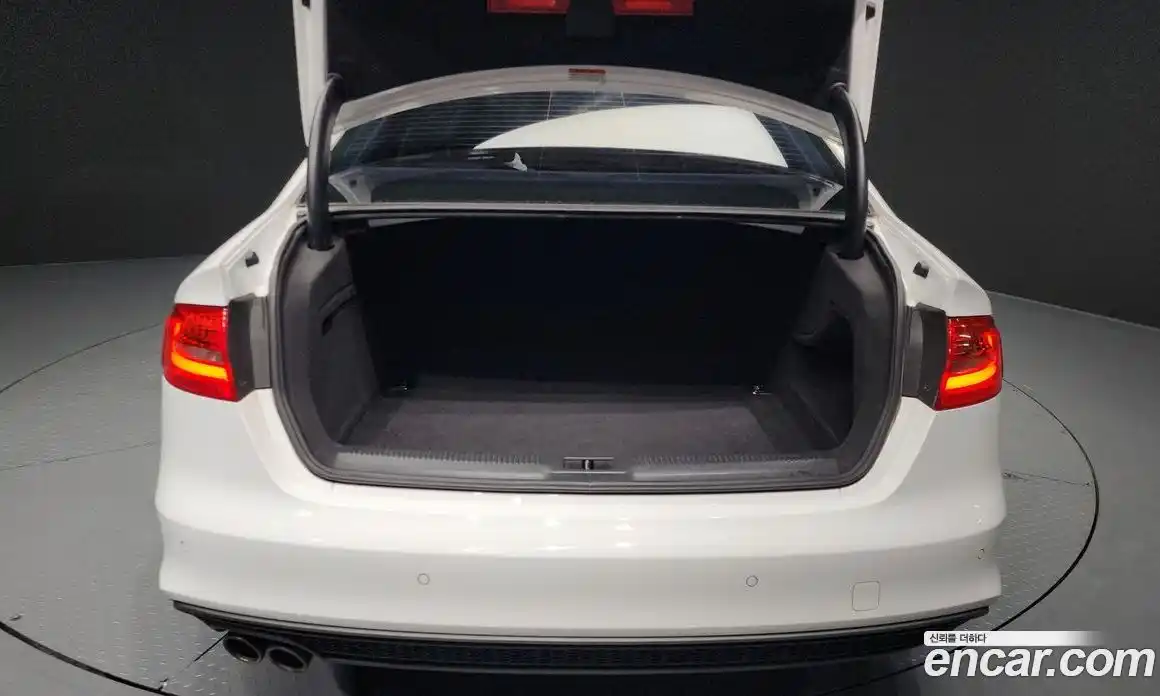 Audi A4 2015 2.0 Автомат в Москве № 135794, фото 14