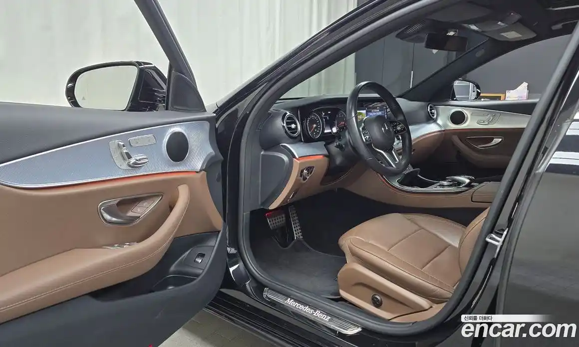 Mercedes-Benz E-Class 2020 2.0 Автомат в Москве № 139020, фото 20