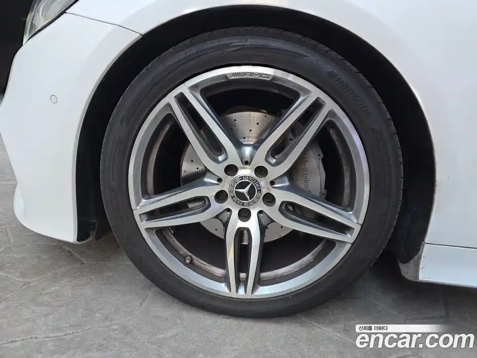 Mercedes-Benz E-Class 2018 1.9 Автомат в Москве № 143243, фото 5