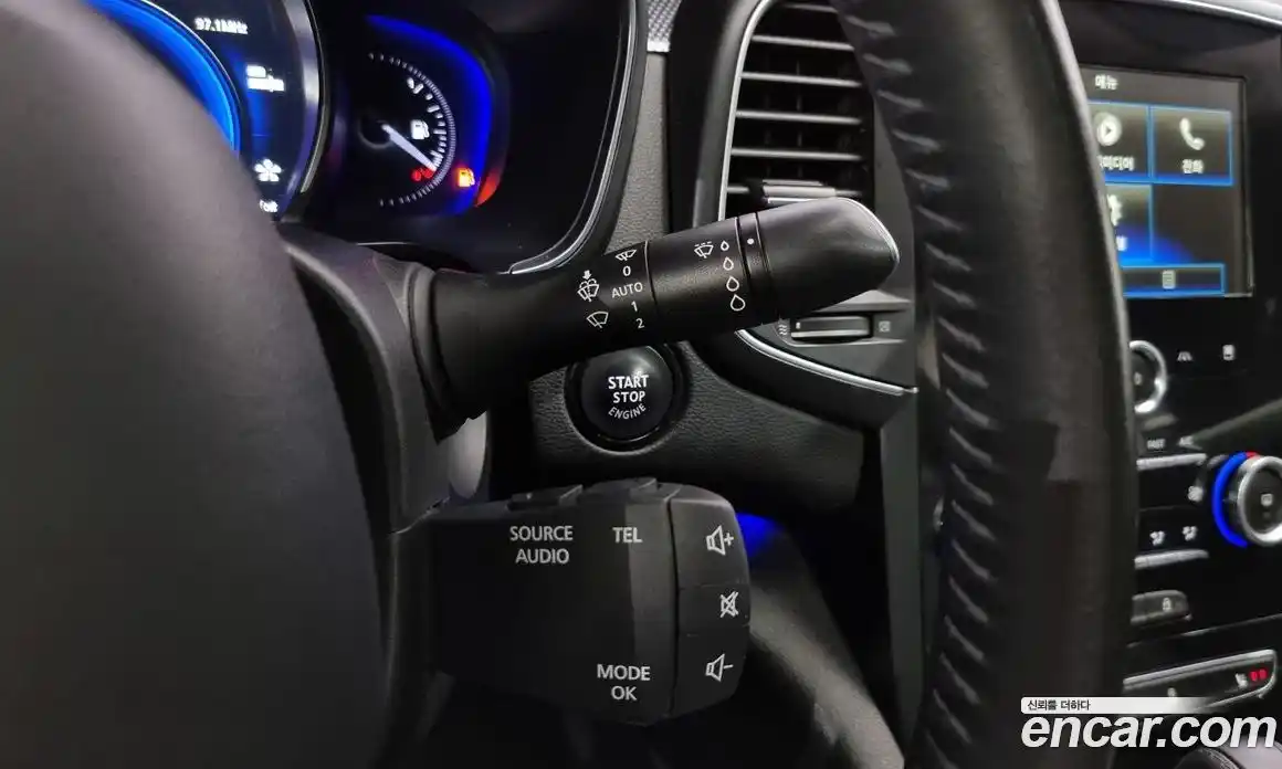 Renault SM6 2016 2.0 Автомат в Москве № 147628, фото 9