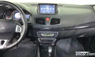 Renault SM3 2015 1.6 Автомат в Москве № 147736, миниатюра 2