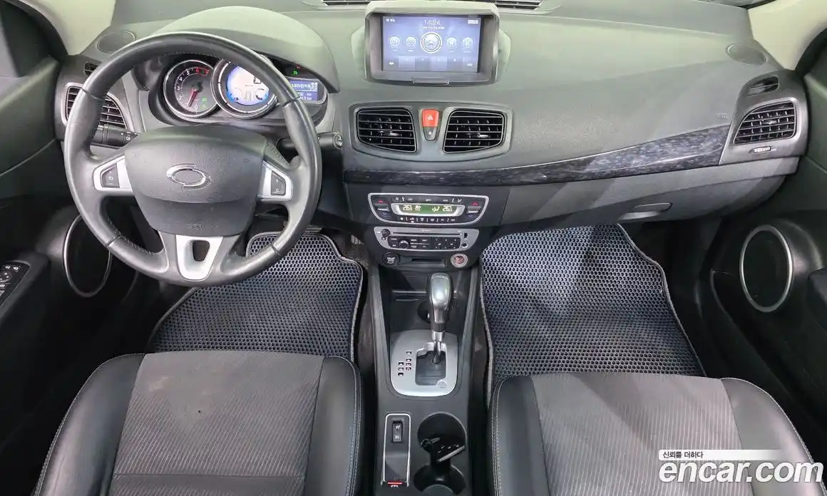 Renault SM3 2015 1.6 Автомат в Москве № 147736, фото 3