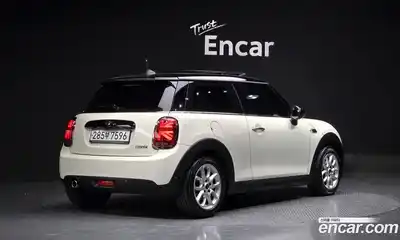 Mini Cooper, 2020