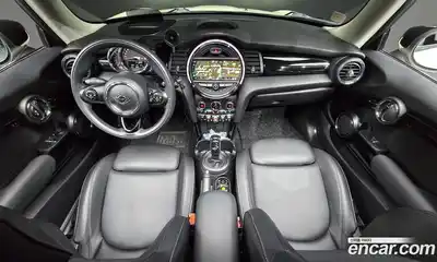 Mini Cooper 2020 1.5 Автомат в Москве № 151688, миниатюра 5
