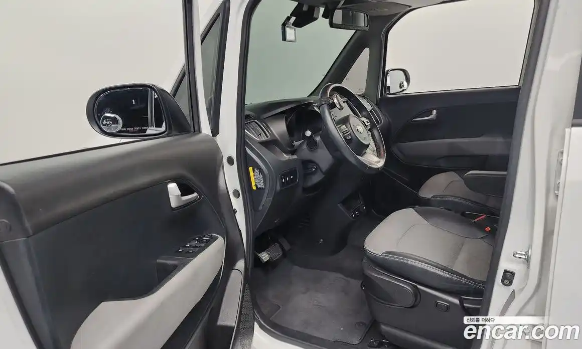 Kia Ray 2021 1.0 Автомат в Москве № 15245, фото 12